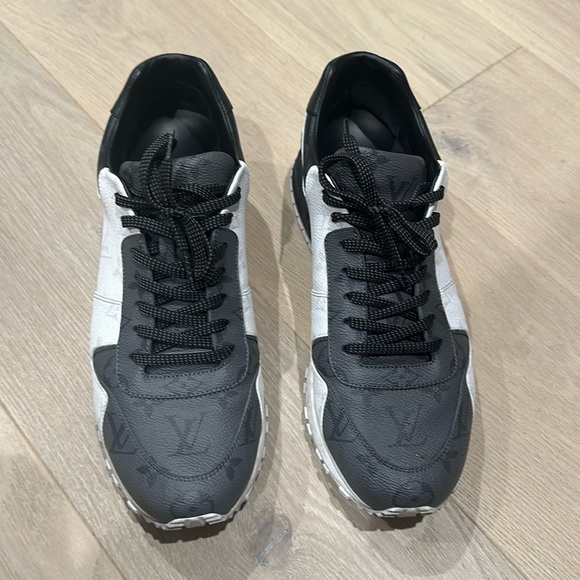 Louis Vuitton Other - LV Men’s sneakers